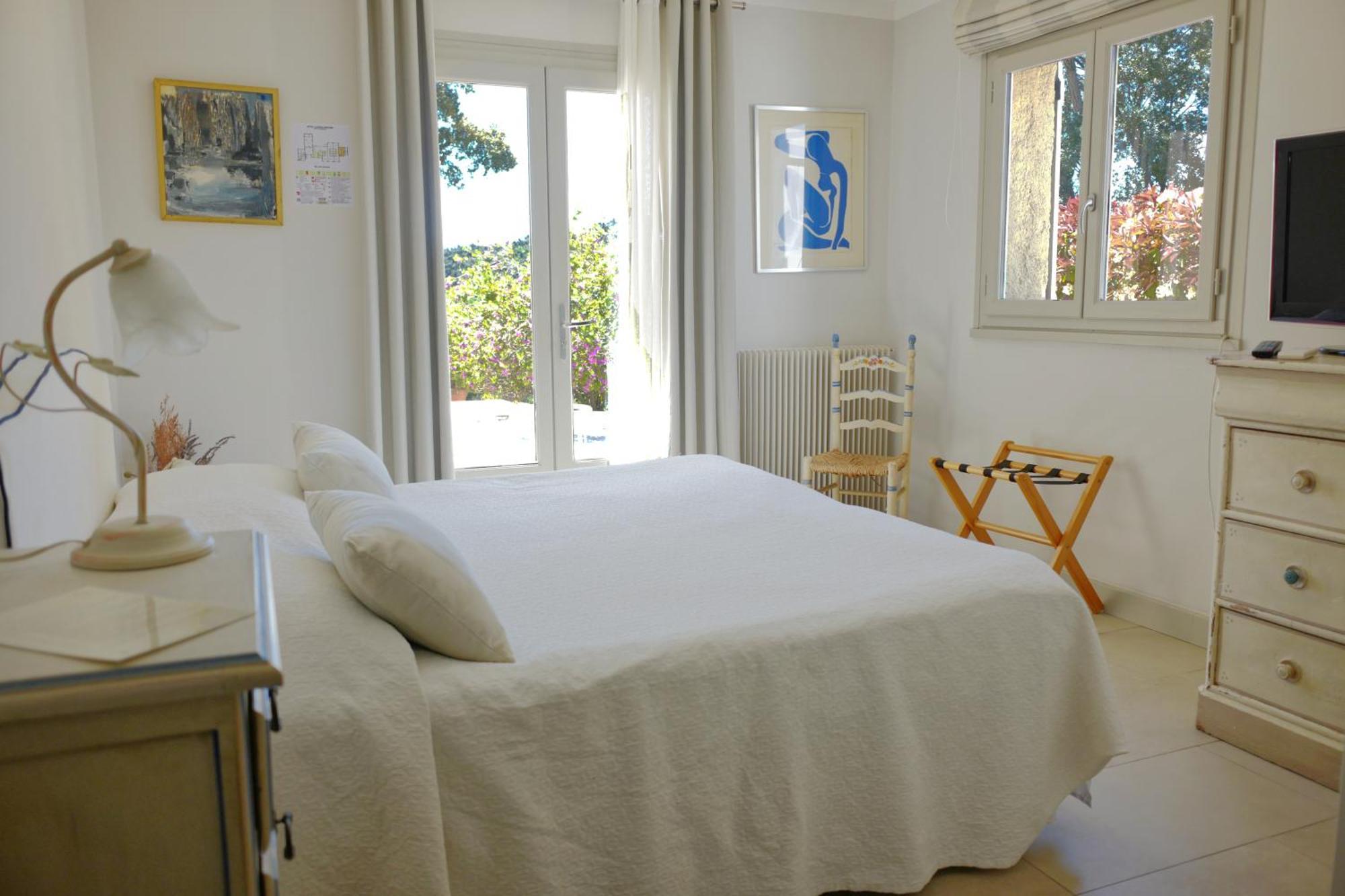 Hotel La Boulangerie Grimaud Bagian luar foto