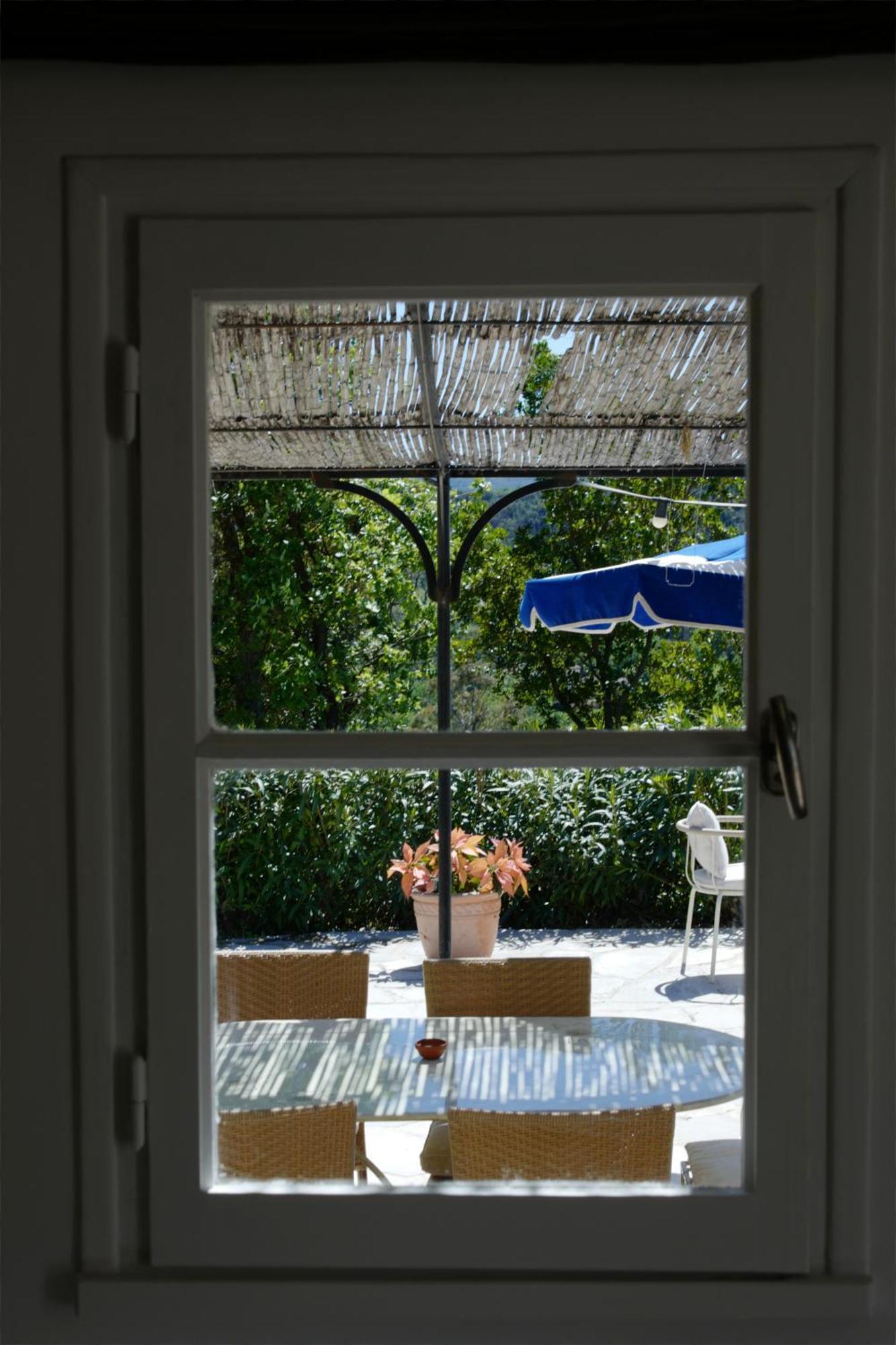 Hotel La Boulangerie Grimaud Bagian luar foto